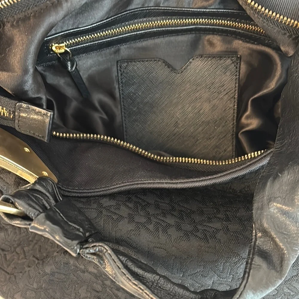 Donna Karan Black and Gold Hobo Bag with Textured Design - Picture 4 of 5